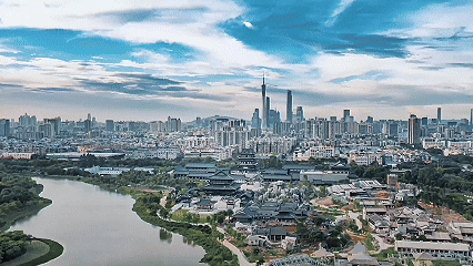 民营经济谱新篇｜以“稳”提质促外贸&#32;民企跑出“加速度”