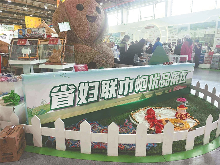 乡村振兴路上无处不在的“她力量”